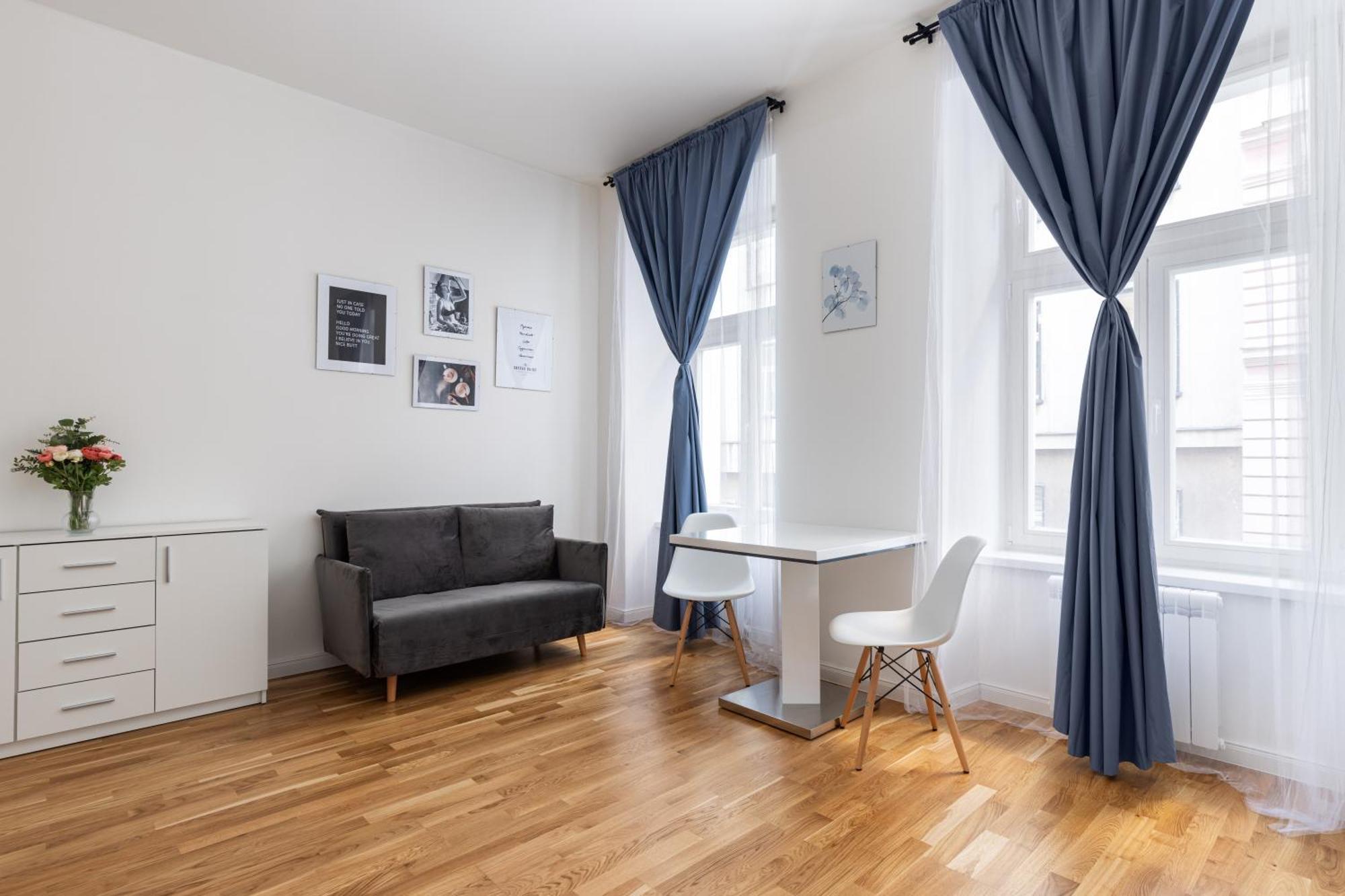 Stay2Gether Blue Vibe Studio - Metro Florenc Prag Exteriör bild